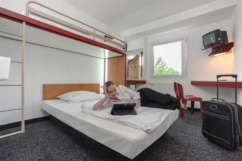 Bon Marche Hotel Бохум Екстер'єр фото